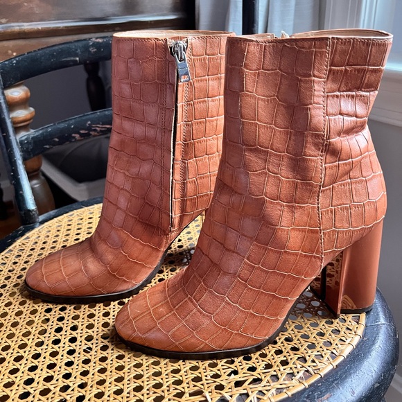 Coach Women's Tan Croc-Embossed Brielle Ankle Boots 6.5 - Picture 5 of 9